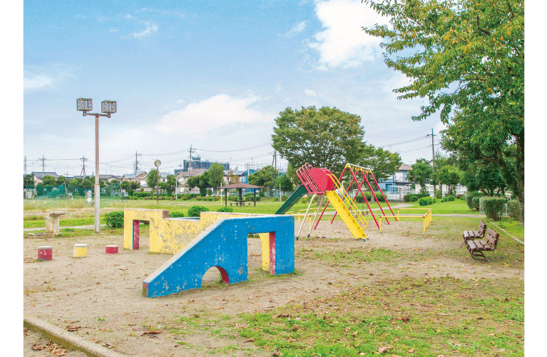 あじさい公園/1,500m(徒歩14分)