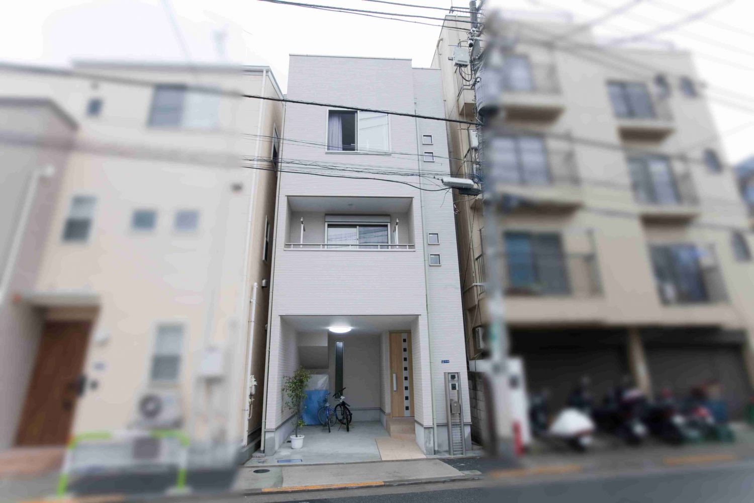 都内・敷地面積が約15坪の狭小3階建て。