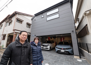 「999万円の家」をベースに建てた、愛車をいつも身近に感じられるガレージハウス